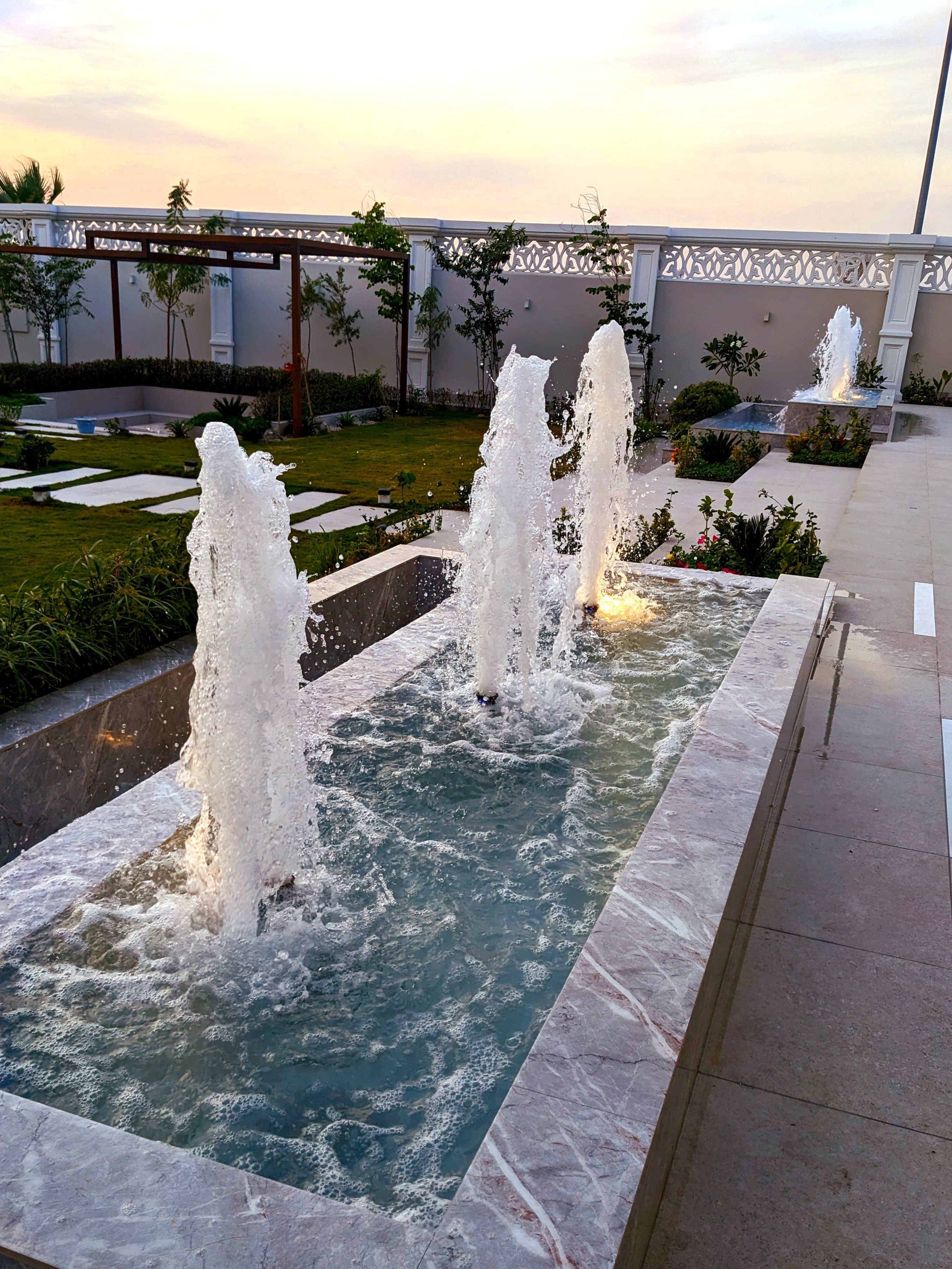 Ayzel pools